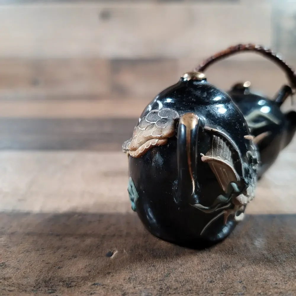 Vintage Dragon Moriage Salt & Pepper Set Tea Kettle Tea Pot Black Glaze Red Clay